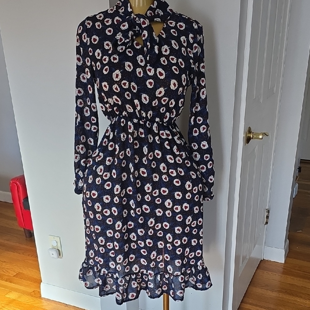 Beautiful Long Sleeves Satin Midi Dress